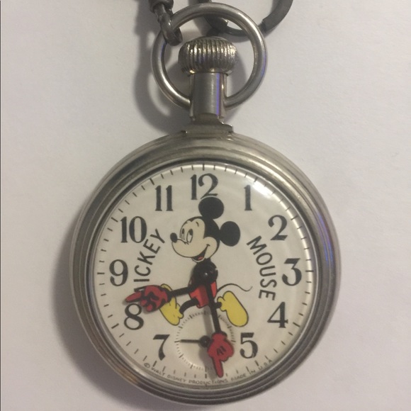 Micky Mouse Watch - Picture 1 of 3